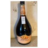 Manischewitz Cream Peach Wine- sealed