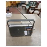 Panasonic am/fm radio, battery operated, no cord
