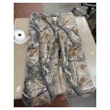 Cabela's size 34 pants