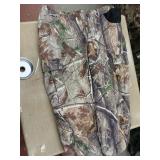 Cabela's size 34 pants