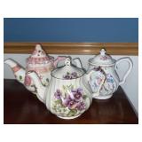 Vintage porcelain teapot made in England, Lefton