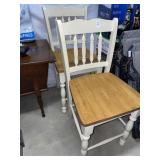 2 bar stools counter height