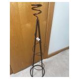 Metal obelisk trellis- 29 inches h