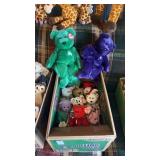 Lot of Holiday Themed Beanie Babies