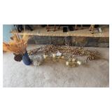 Lot of Leafy Accent Pieces