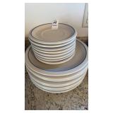 Pfaltzgraff Stoneware service for 8