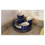 Galaxy Porcelain service for 4