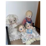 4 precious moments dolls