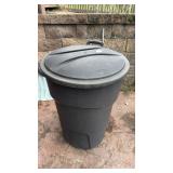 Rubbermaid Trash Can