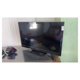 Emerson LED TV W Remote