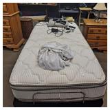 Twin bed with ease bedframe