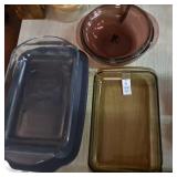 Assorted Pyrex baking dishes