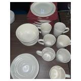 Baum Brothers Allure dinnerware collection -