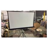 Projector Screen
