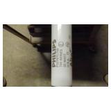 (15) Phillips F32T8/TL735 florescent bulbs