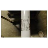 Lot of (32) Phillips F32T8/TL735 fluorescent bulbs