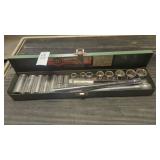Chrome vanadium metric/inch socket set