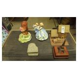 (5) music boxes