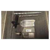 Drill chuck and drill bits