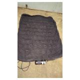 Intek air mattress w/air pump, not tested