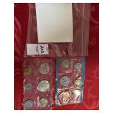 1970 US mint set P and D, 10 coins, silver half