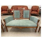 Vintage Victorian settee, 56 ' wide