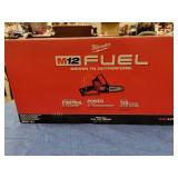 Milwaukee M12 Fuel pruning saw