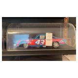 FRANKLIN MINT 1/24 Scale ï¿½77 RICHARD PETTY RACE
