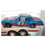 VTG  plastic toy car transporter set Richard