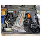 Glue guns and case