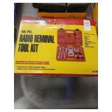 Radio removal set