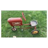 Vintage Garton 5618 Pedal Tractor
