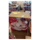 Poinsettia Christmas Dish Set