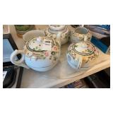 China Tea and Creamer Set