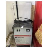 Schumacher 2/35 amp charger, 200 amp start