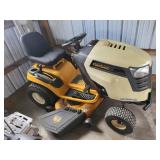 Cub Cadet LTX 1046 KW V-TWIN Hydrostatic