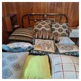 Assortment of thrown pillows (11)