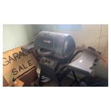 Char Broil Grill W Propane Tank