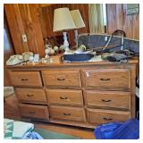 Dresser 9 drawers with mirror, contents not