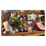 Christmas Ornaments & Decor