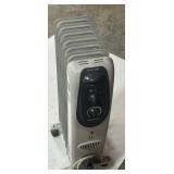 Pelonis electric radiator heater