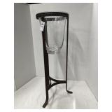 Metal stand with etched Longaberger