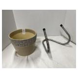 Ceramic flower pot 8 inches diameter, hose hanger