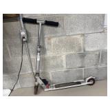 Oxygen scooter with light up wheels when it move