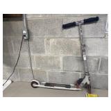 Oxygen scooter with light up wheels when it moves