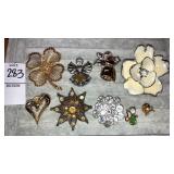 Vintage pins brooches angels