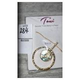 Toni mother of pearl necklace - new