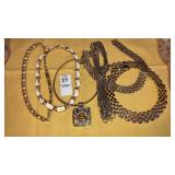 (6) vintage fashion necklaces