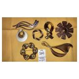 Vintage pin brooches unsigned