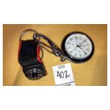 Collezio quartz pocket watch w/ carabiner &